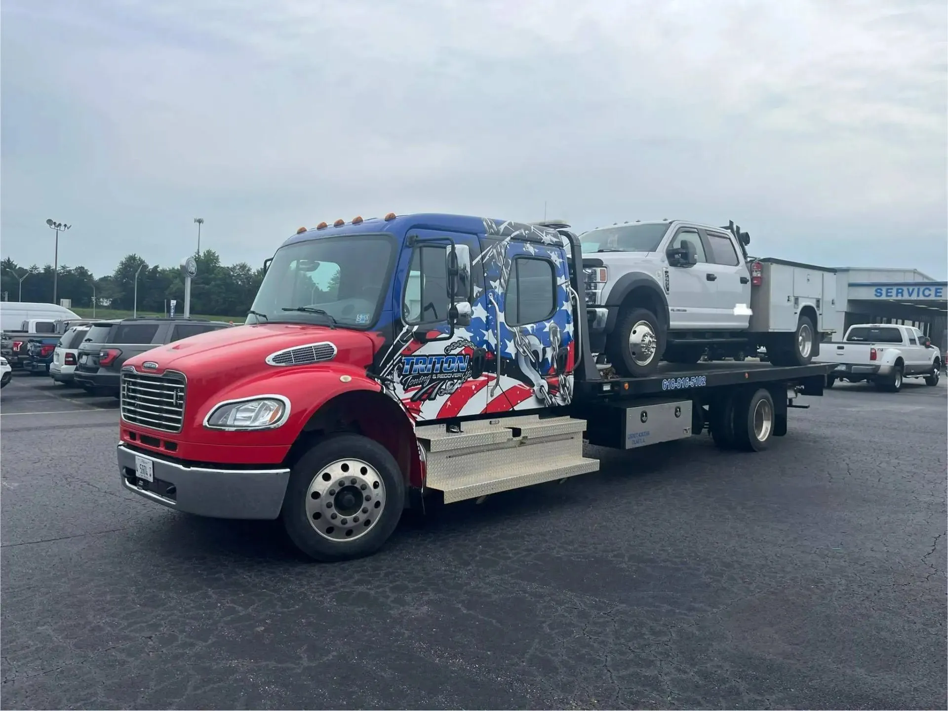 Triton heavy wrecker on scene